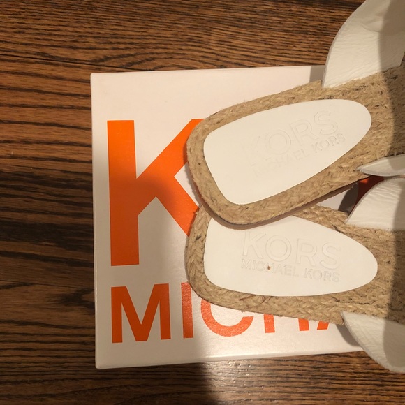 Michael Kors sandals - Picture 4 of 4